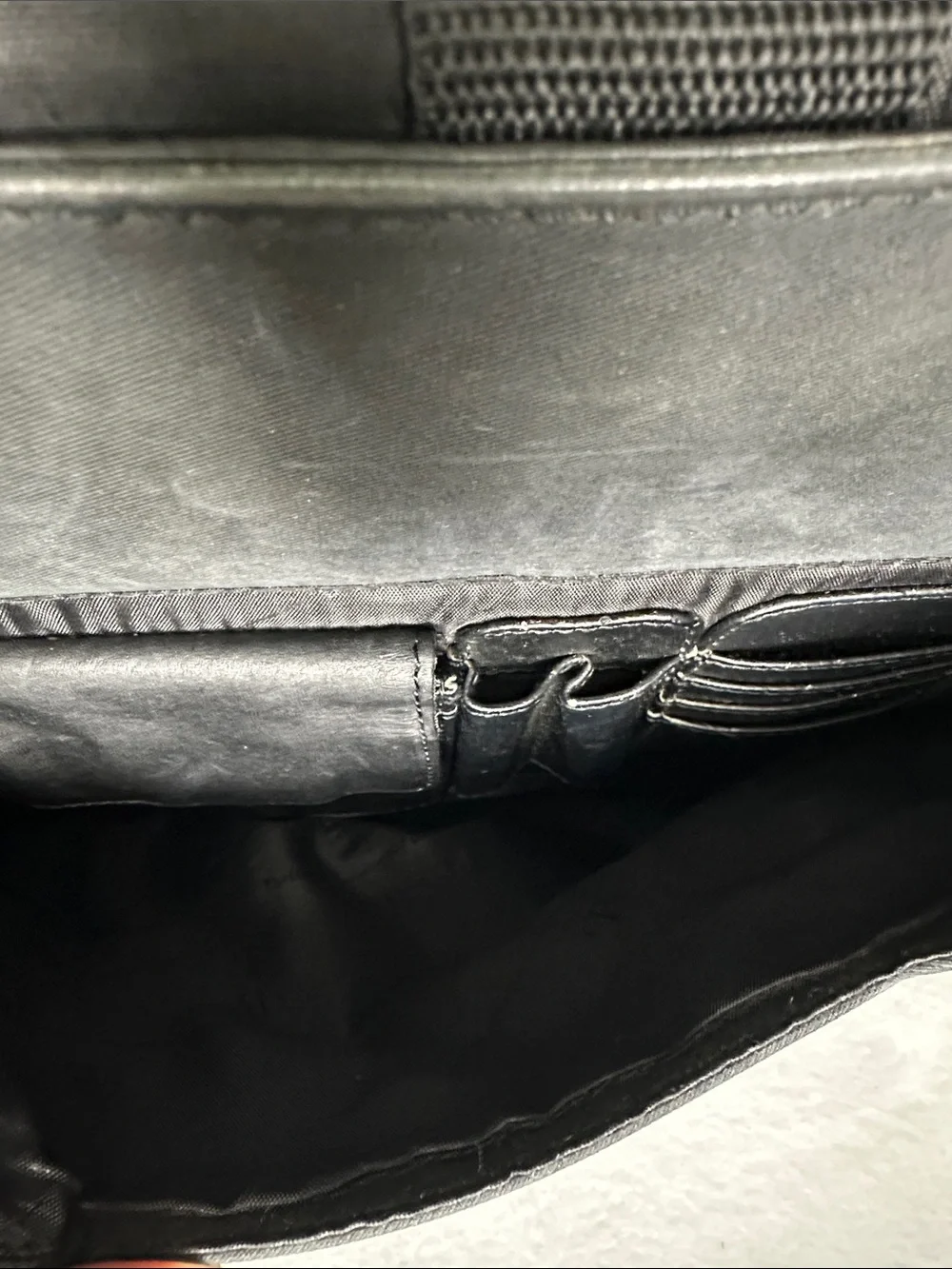 Bellini Men's Messenger Backpack Briefcase Laptop BagLeather & Nylon Design